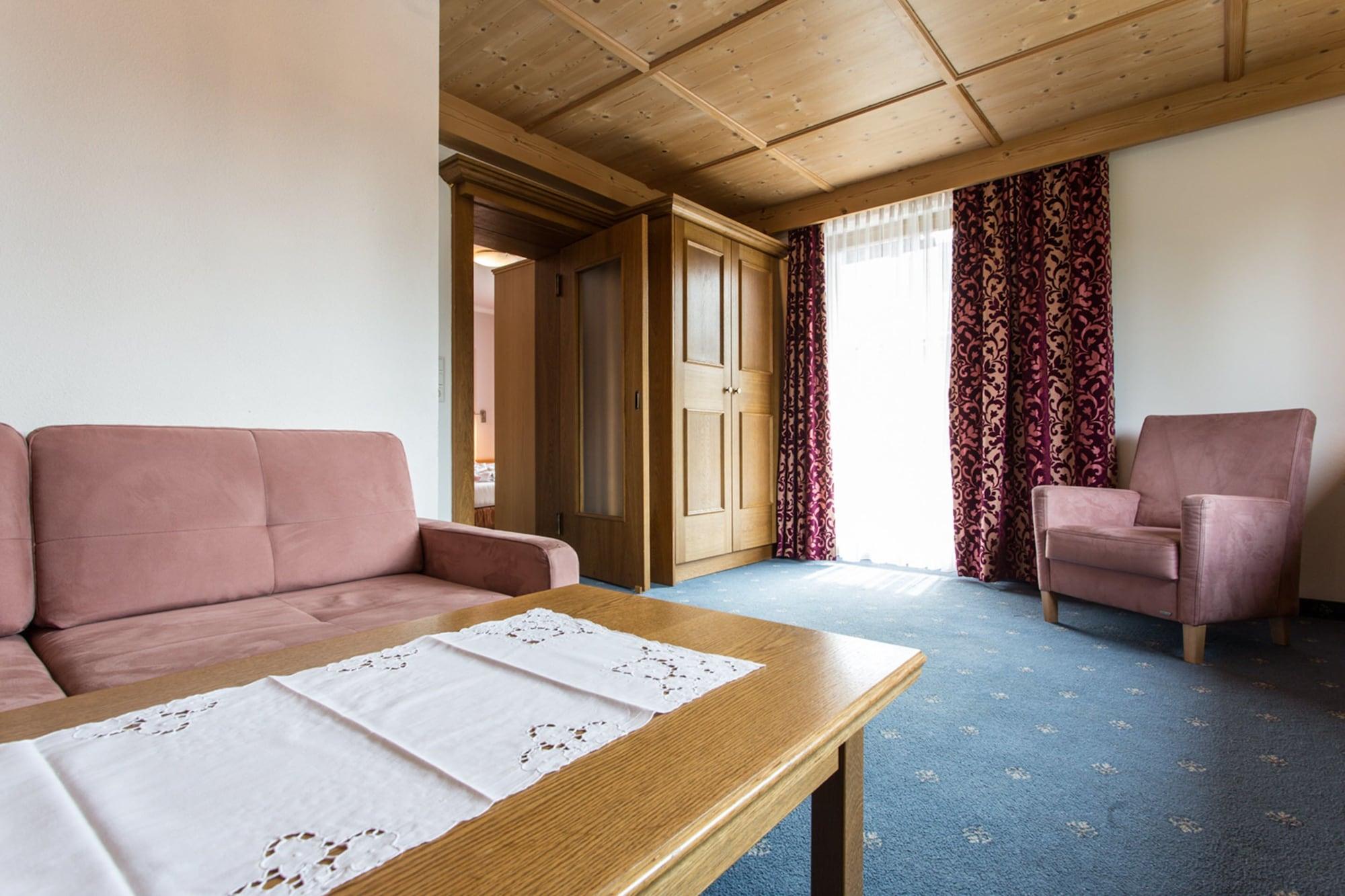 Hotel Solstein Seefeld in Tirol Luaran gambar