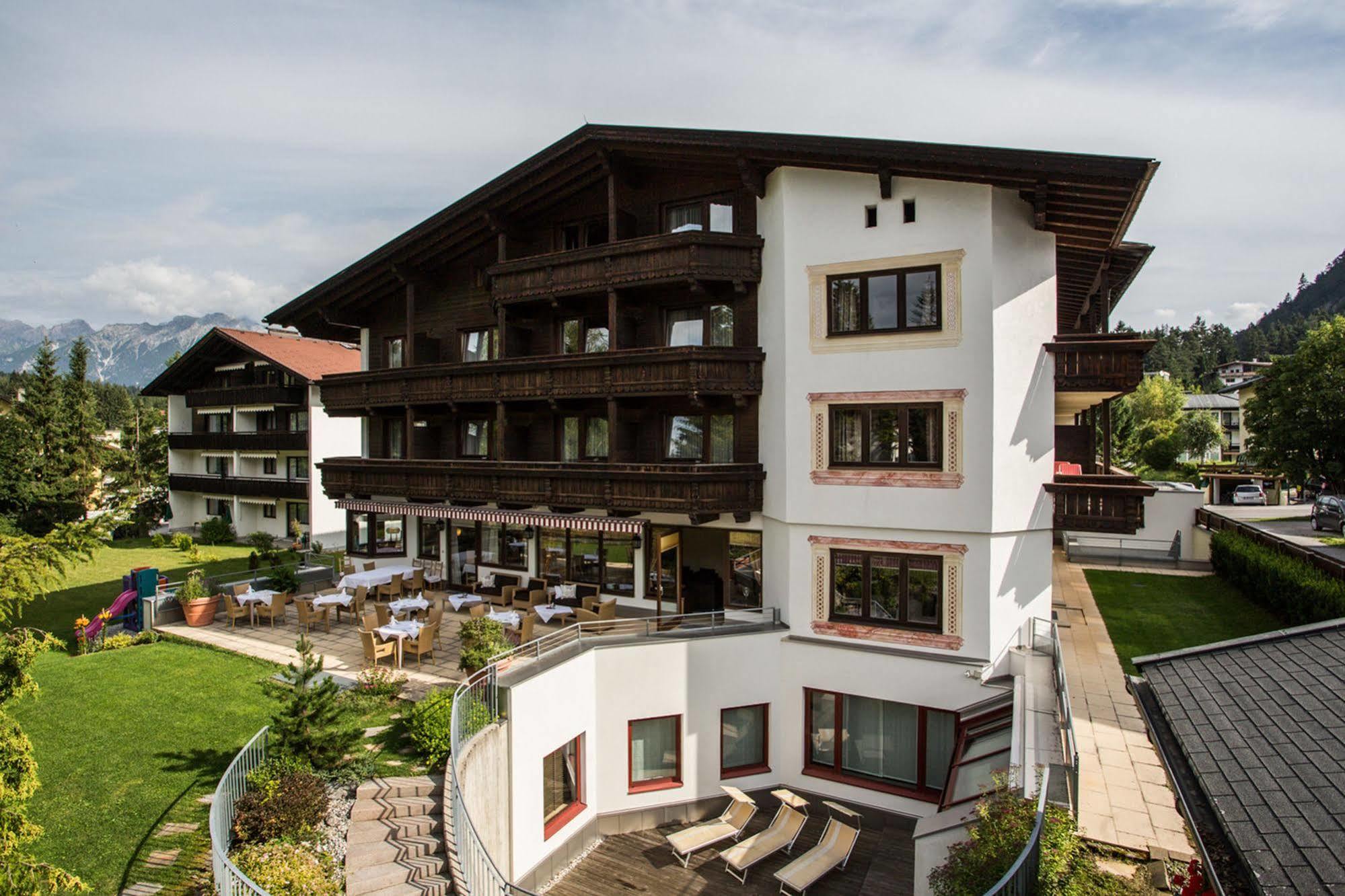 Hotel Solstein Seefeld in Tirol Luaran gambar
